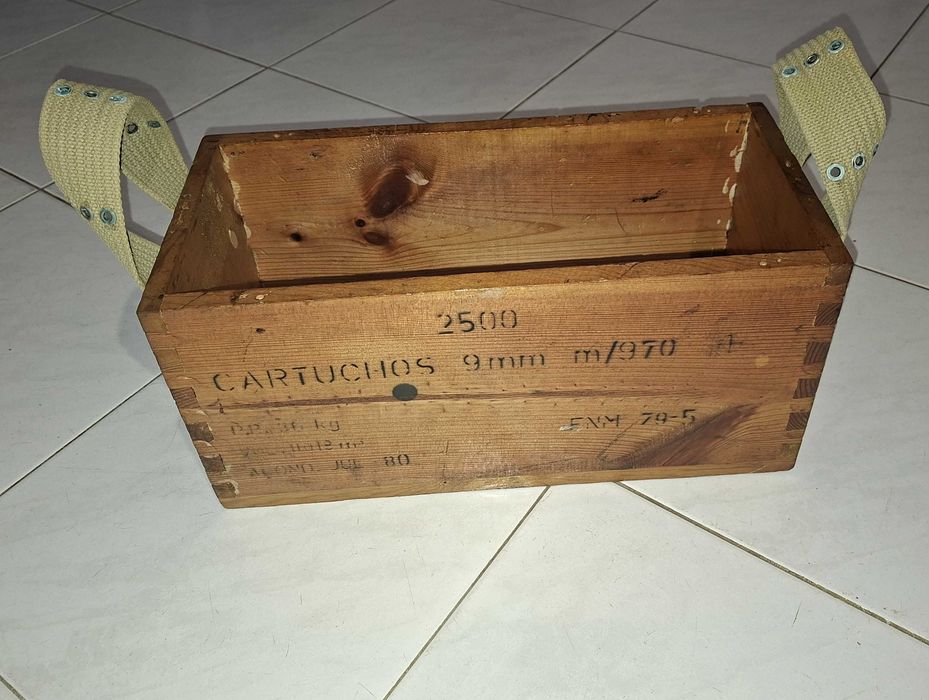 Caixa de munições militares de 9mm, VAZIA, decorativa - 1980