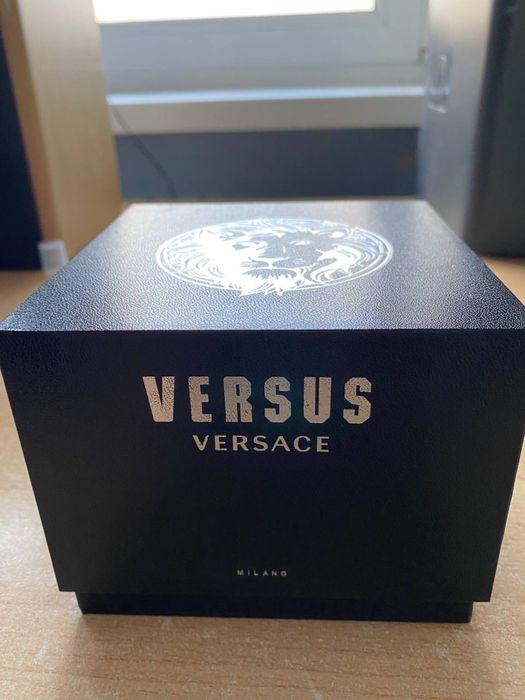 Жіночий годинник Versus Versace