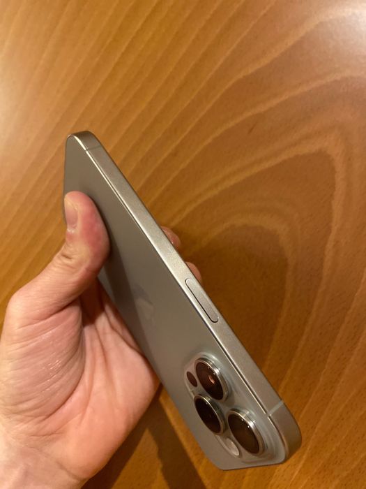 iPhone 15 Pro 256GB (Garantia 2026)