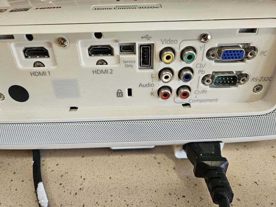 Projetor Epson 3020e - pouca utilização