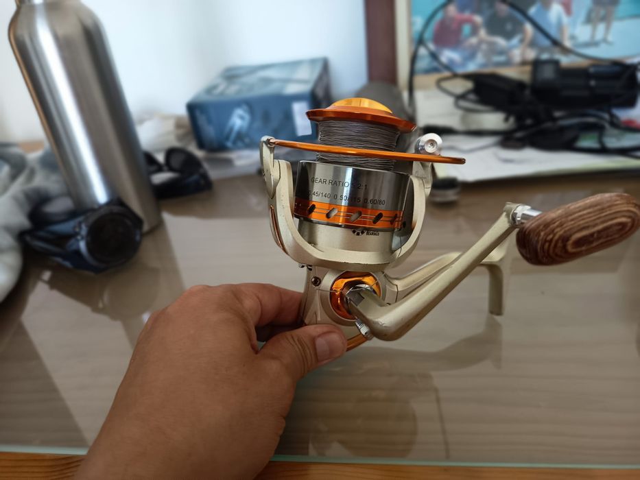 Carreto pesca spinning ou surfcasting ligeiro