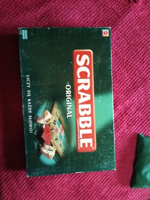 Sprzedam. Grę. Planszowa  scrabble. Orginal