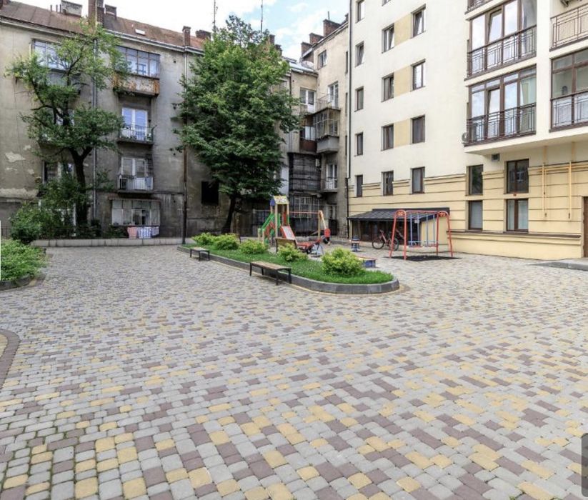 Біля вокзалу, апартаменти подобово, Привокзальна, вул. Голубовича.