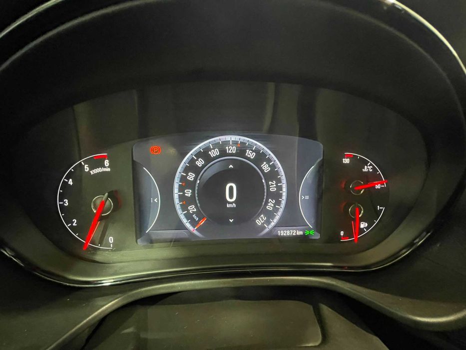Opel Insignia Sports Tourer — fotografia 6