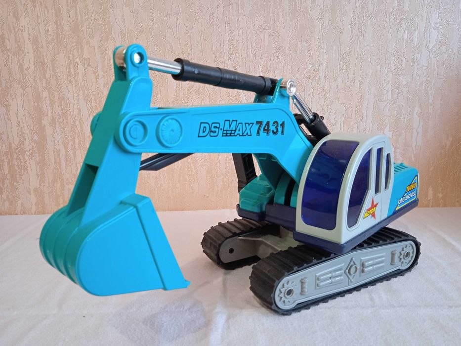 Экскаватор Игрушка Самосвал(Made in Korey)