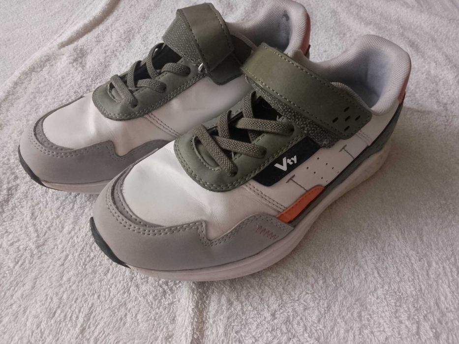 Buty Vty chłopięce 33