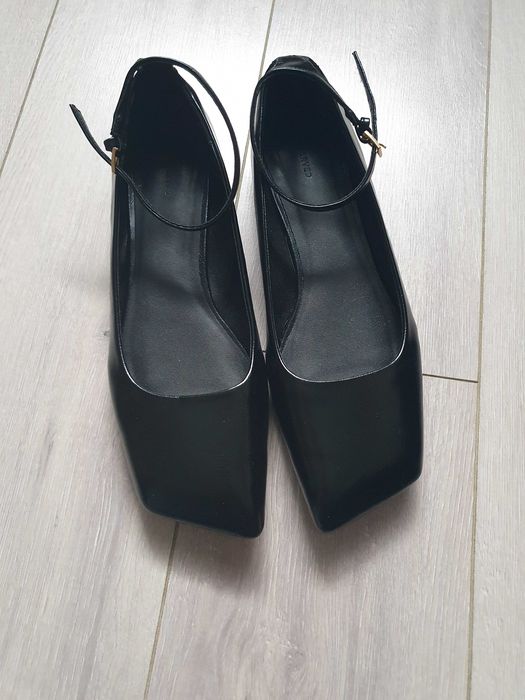 Eleganckie baleriny Reserved rozmiar 38