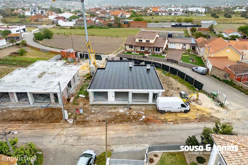 Moradia T3 Venda em Souto da Carpalhosa e Ortigosa,Leiria