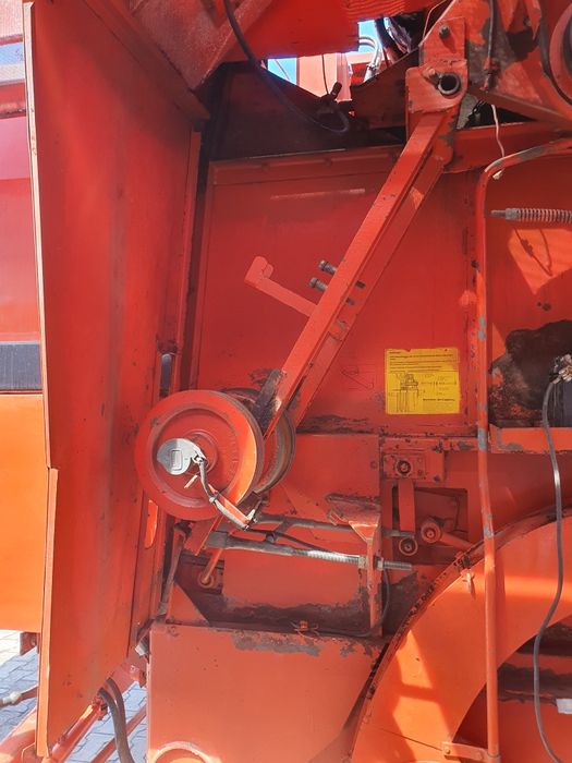 Sieczkarnia rozdrabniacz deutz fahr m1322 m1600n
