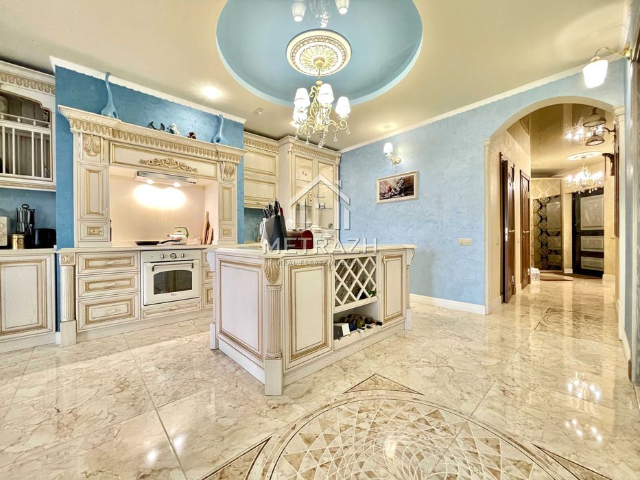 Продам 3 к. квартиру 150 м2 ЖК Гольдберговская Левада Гагарина ремонт