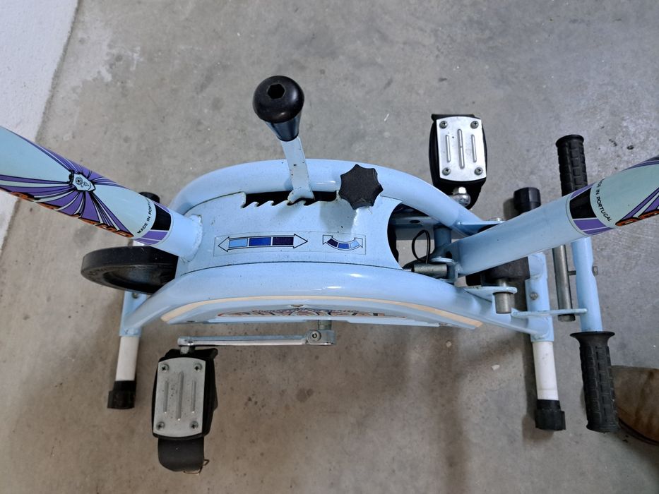 Bicicleta de ginástica