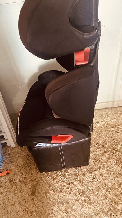 Vedem-se duas cadeiras