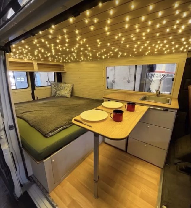 Mercedes MB 100 Campervan / Caravana