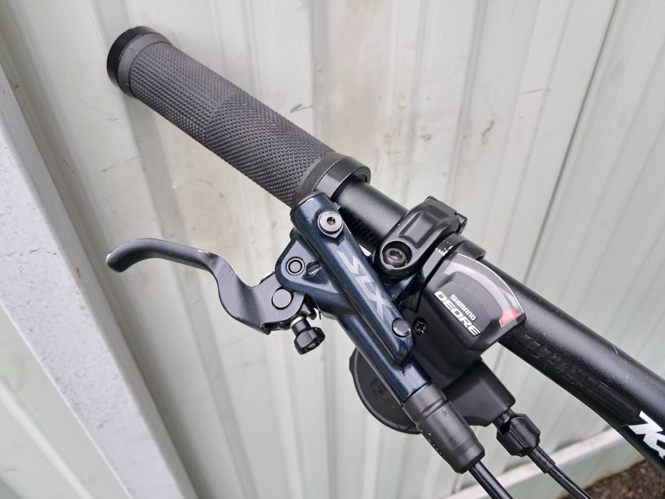 Kona Двохпідвіс 29 колеса Гідравліка Shimano Deore Rock Shox Monarh