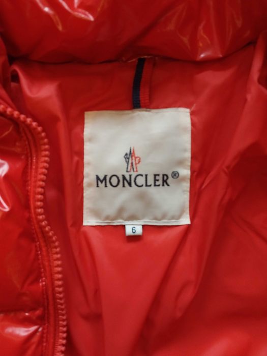 Дитячий зимовий комплект Moncler на 6 років. В ідеальному стані