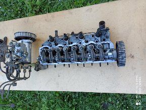 Головка в сборе можу шліванути при згоді покупця топлівний насос