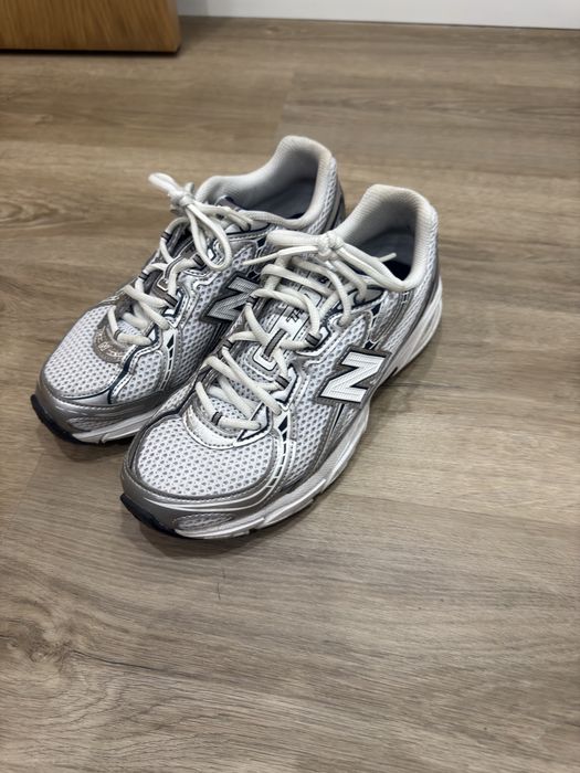 Tenis new balance 730