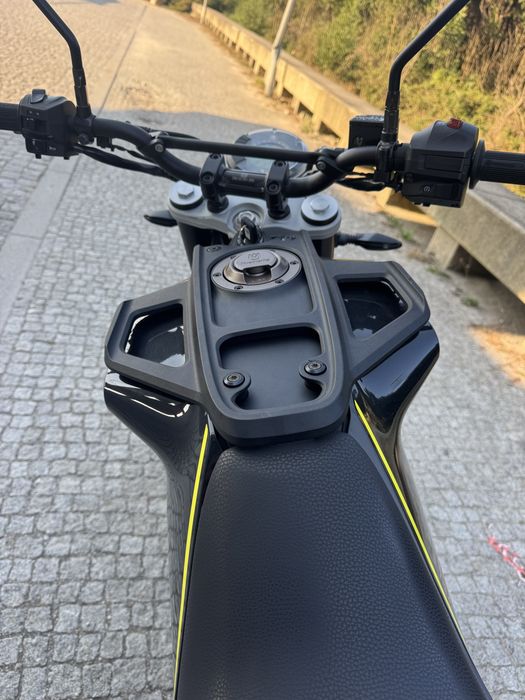 Husqvarna Svartpilen 401 (2019) – Possibilidade de Financiamento .