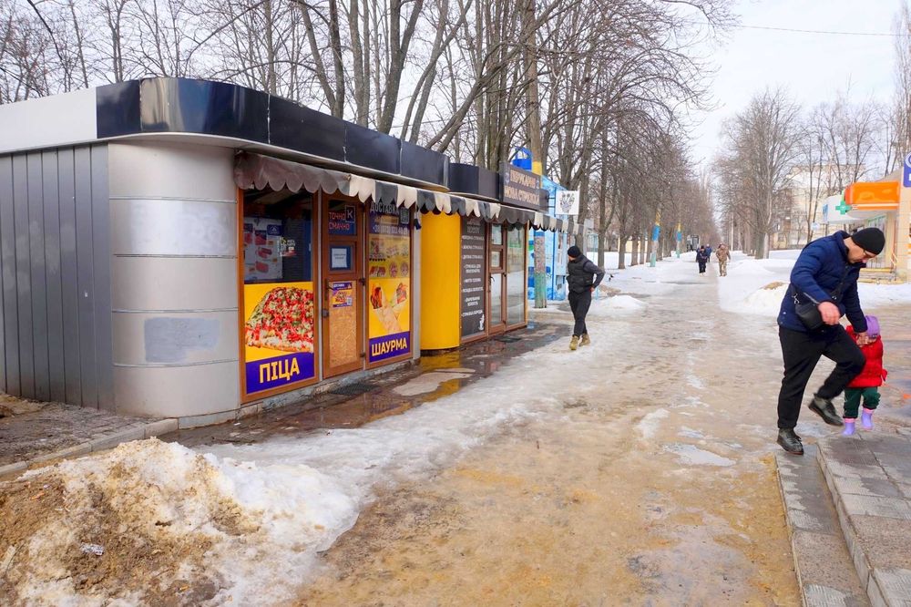 Продаж піцерії на прохідній алеї Харків