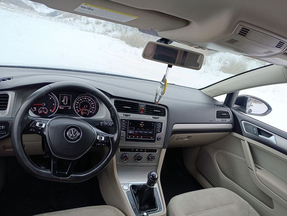 Продам volkswagen golf  2 дизель 2015 год