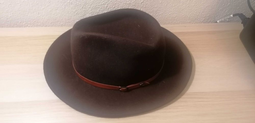 Chapéu de Aba Larga - Castanho Impermeável T. 58 - Fábrica dos Chapéus