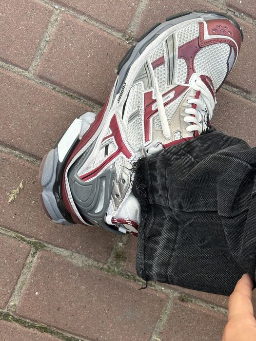 Balenciaga Runner