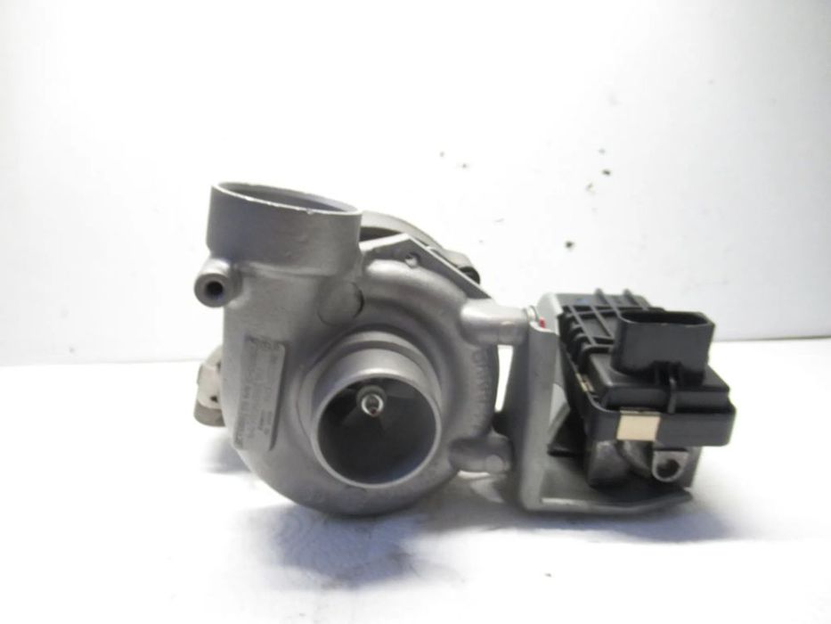 Turbina Mercedes E S G-klasa 400CDI A6280960699 729853 250 KM
