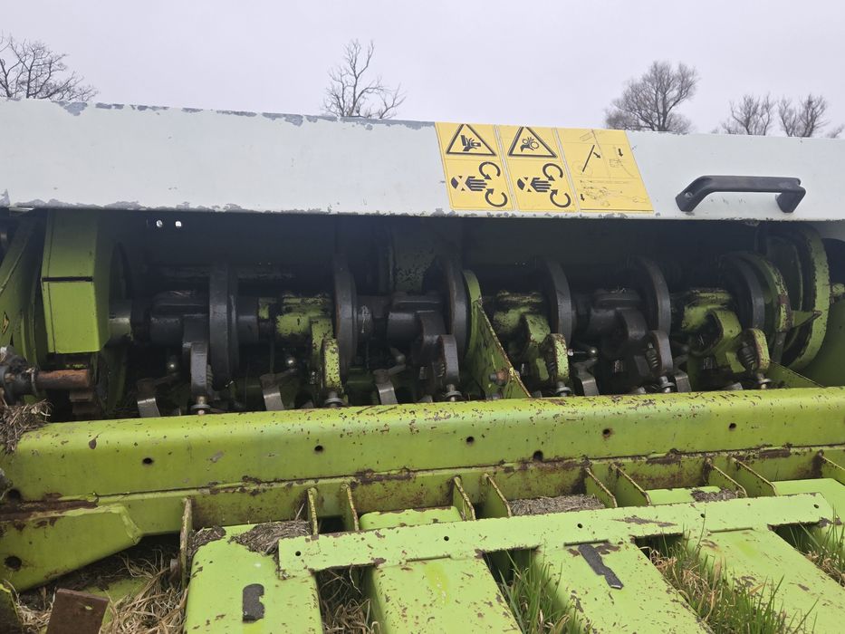 CLAAS quadrant  2200  krone vicon