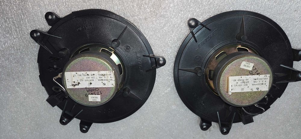 Głośniki tylne BOSE Audi A3 8L kpl