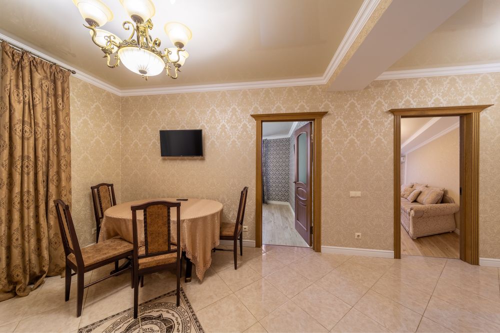 2к. Квартира, Смарт ТВ, метро защ. Украины, аренда квартиры, посуточно