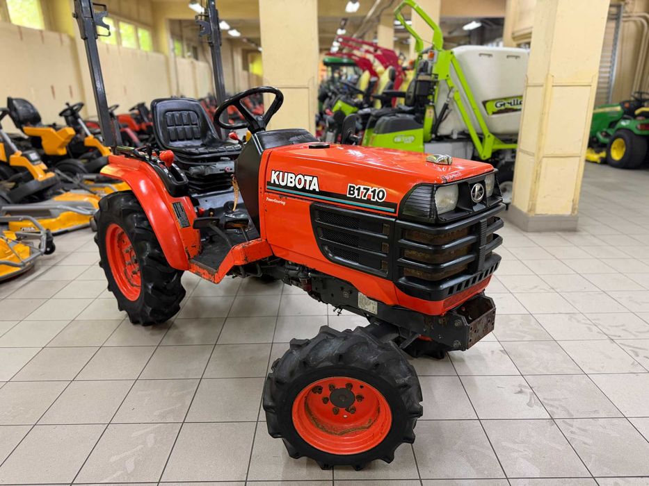 Traktorek Mini traktor Ciągnik Kubota B1710 Wspomaganie kierownicy 848 Motogodzin