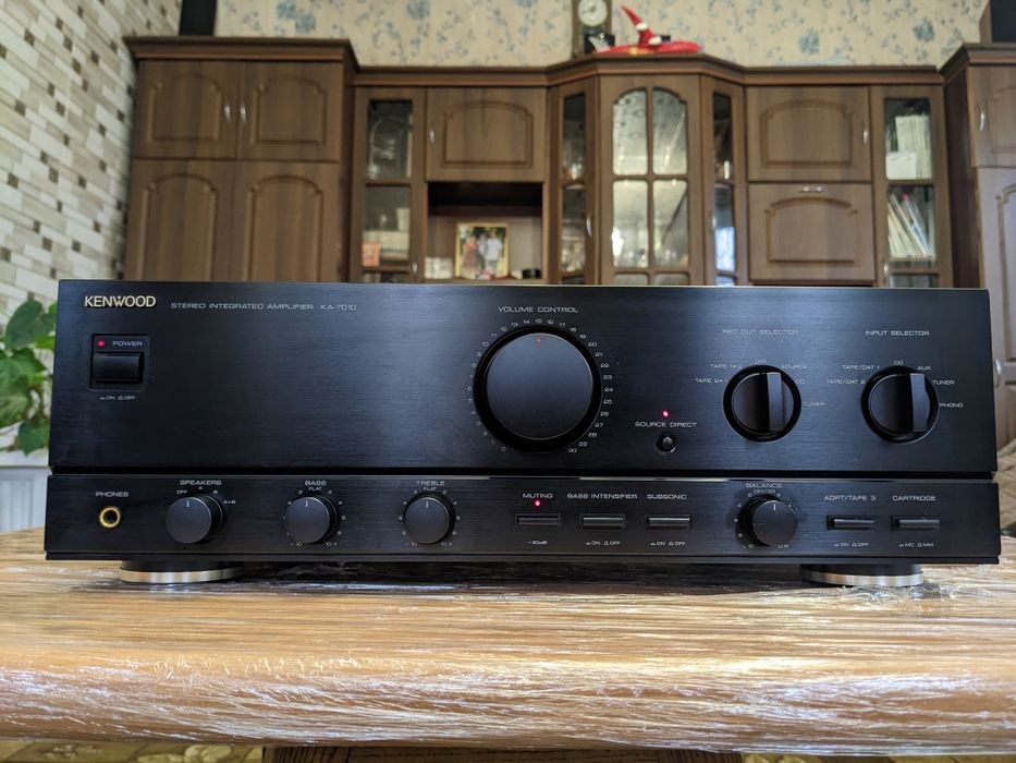 Продам  стерео усилитель KENWOOD KA -7010 MADE IN JAPAN!(В ИДЕАЛЕ)