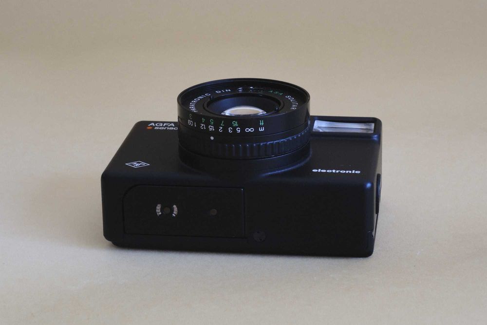 Camera analógica compacta 35mm Agfa Optima sensor electronica