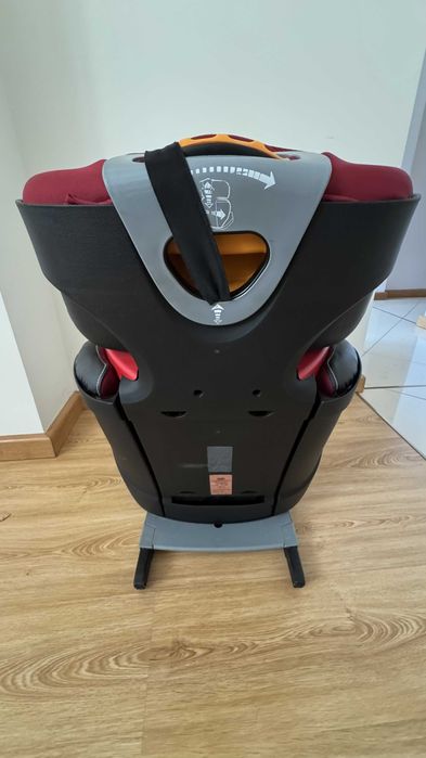 Sprzedam fotelik Chicco 15-36 kg isofix