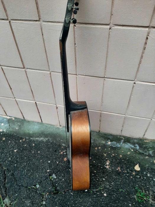 Семиструнная гитара