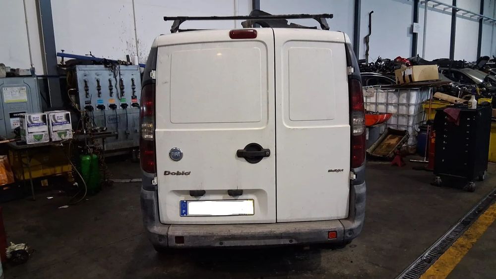 Portas Fiat Doblo Cargo 223 1.3 Multijet de 2008