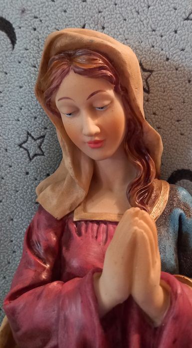 Escultura da Virgem Maria