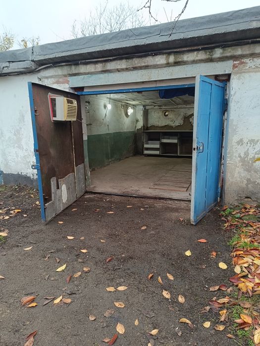 Продам гараж на стоянке ,,Полет,,!