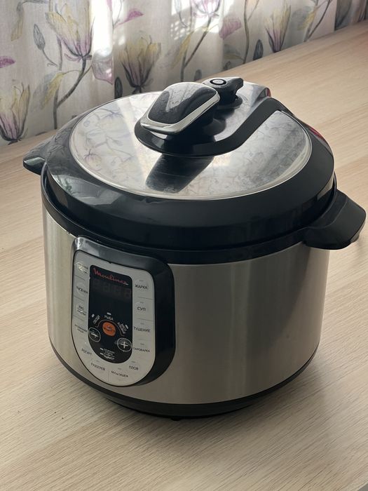 Мультиварка Moulinex CE500E32