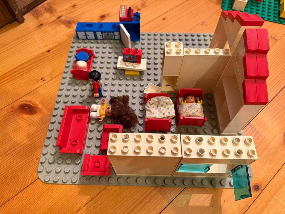 Ляльковий будинок lego duplo