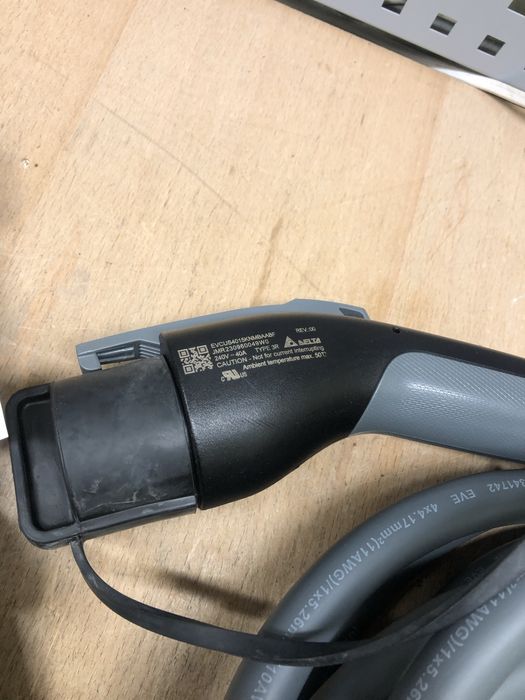 Переробка зарядки BMW i4 iX1 548BA82-01 8490510-03 Америка на європу