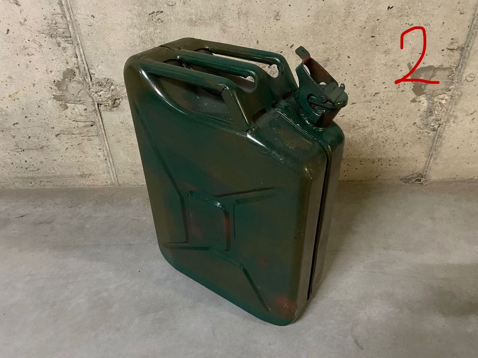 Kanister 10l, 20l metalowe, bańka, beczka stan bdb