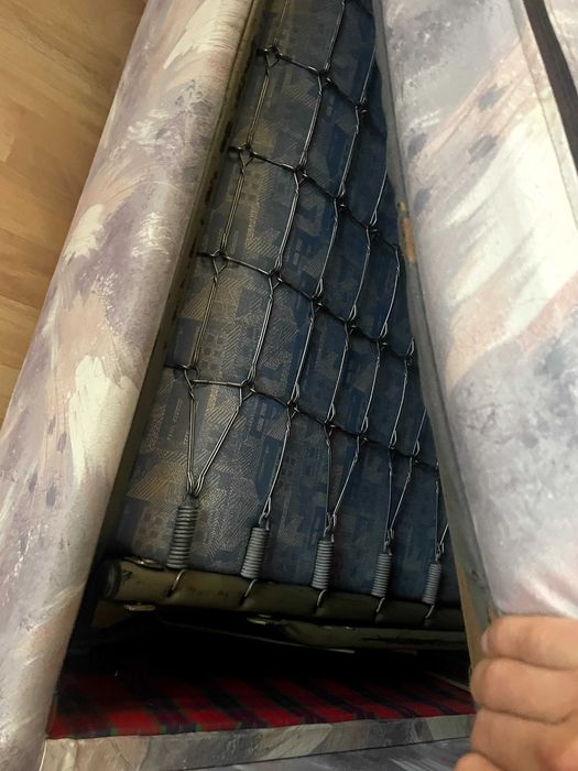 sofá cama em L vintage