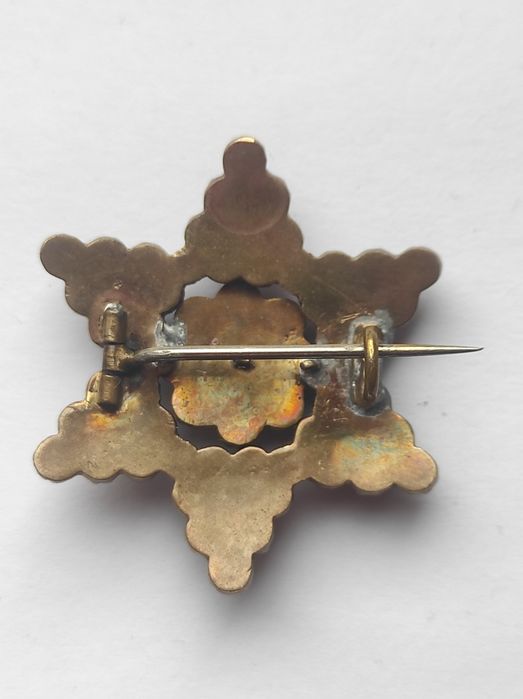 Брошь  антиквариат гранат