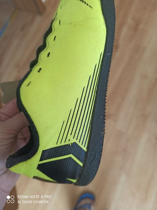 Buty halówki Nike r. 36 wkladka 23 cm