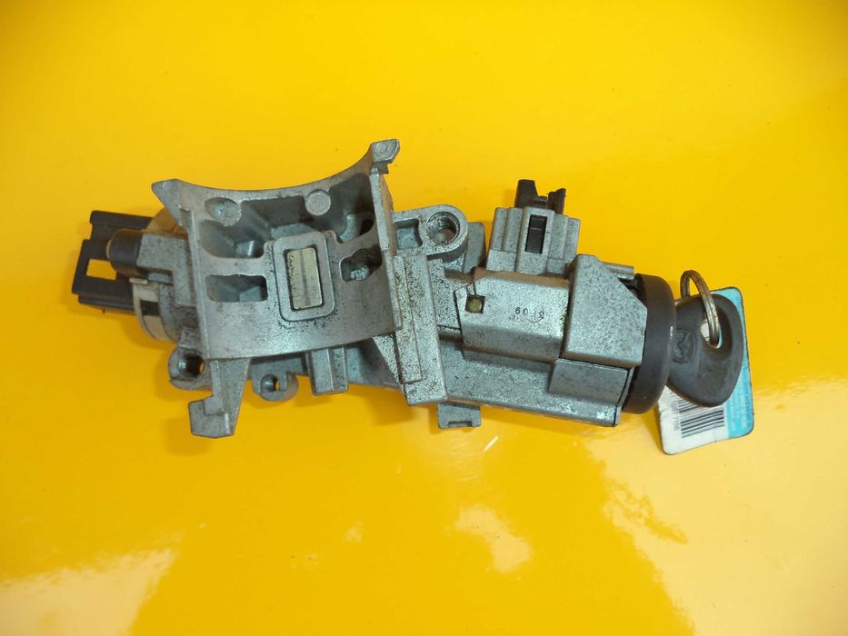 Замок зажигания Mazda 6  с 02-08 г.в.