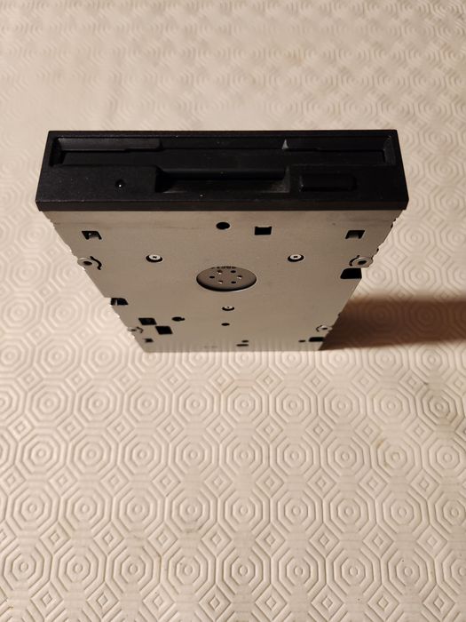 Selling SONY floppy drive64585765747202121