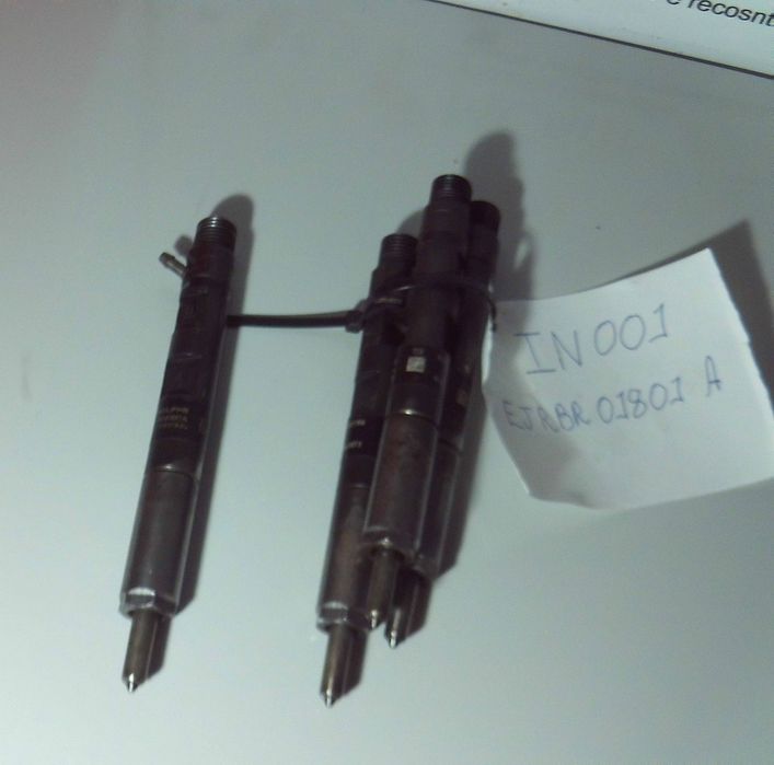 Injector Renault Clio Grandtour Ref: Ejbr01801A