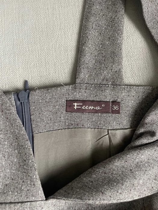 Elegancka brązowa sukienka rozm. 36