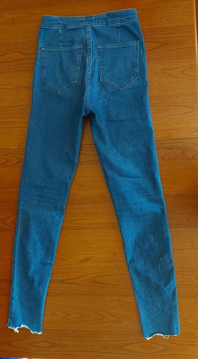 Jeansy z rozdarciami Sinsay Denim collection rozm. 36